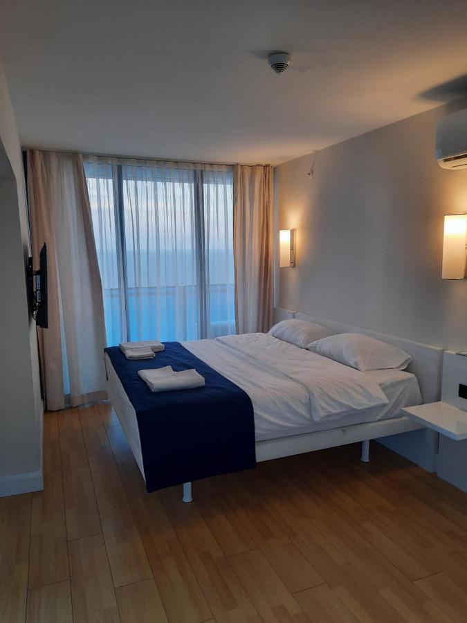The Best Beach Aparthotel Orbi City באטומי מראה חיצוני תמונה