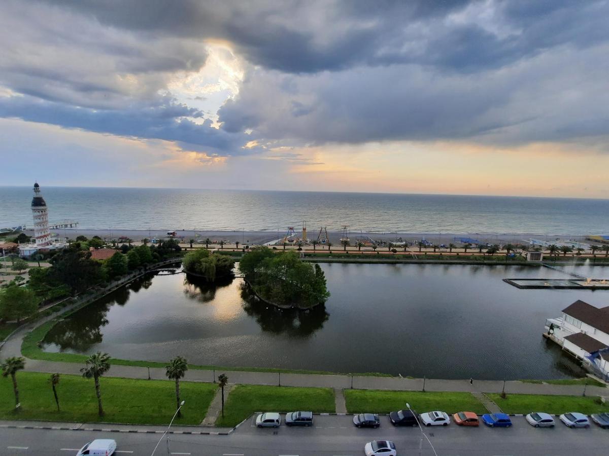 The Best Beach Aparthotel Orbi City באטומי מראה חיצוני תמונה